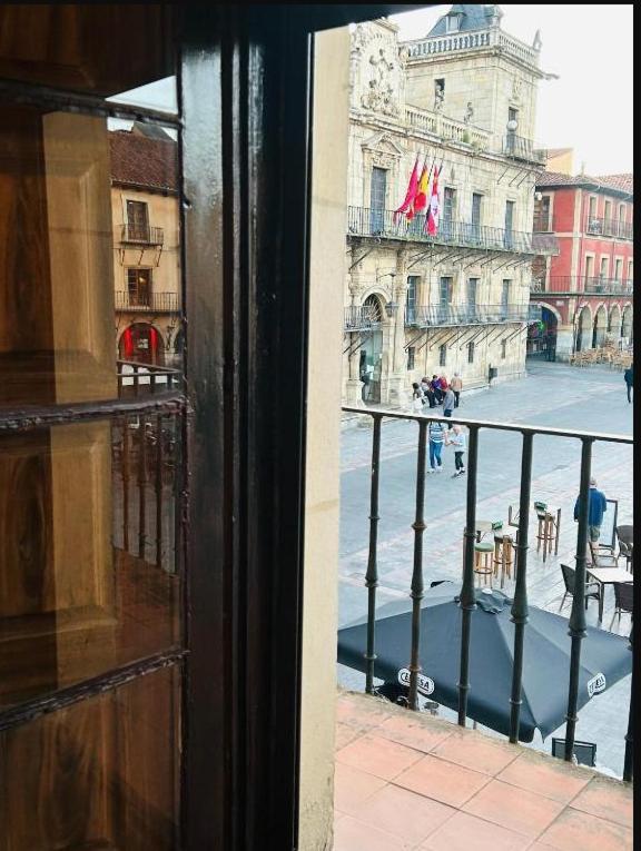 Arquitecto De La Vida- Plaza Mayor León Dış mekan fotoğraf